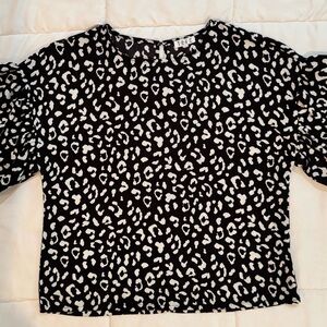 TCEC Black and White Leopard Print Blouse